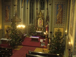 Vánoční výzdoba kostela sv. Floriána